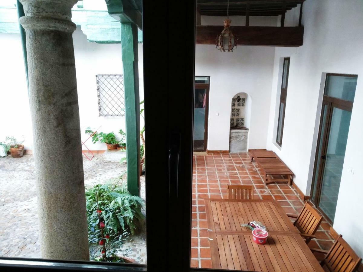 El Patio Del Convento Apartment Toledo Exterior foto